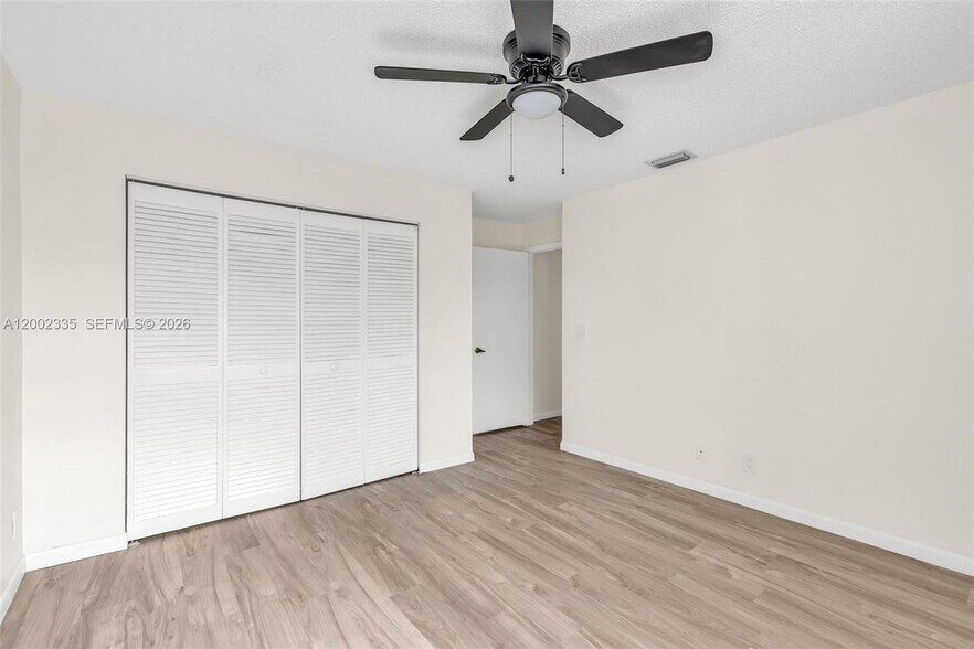 Building Photo - 11163 Chandler Dr