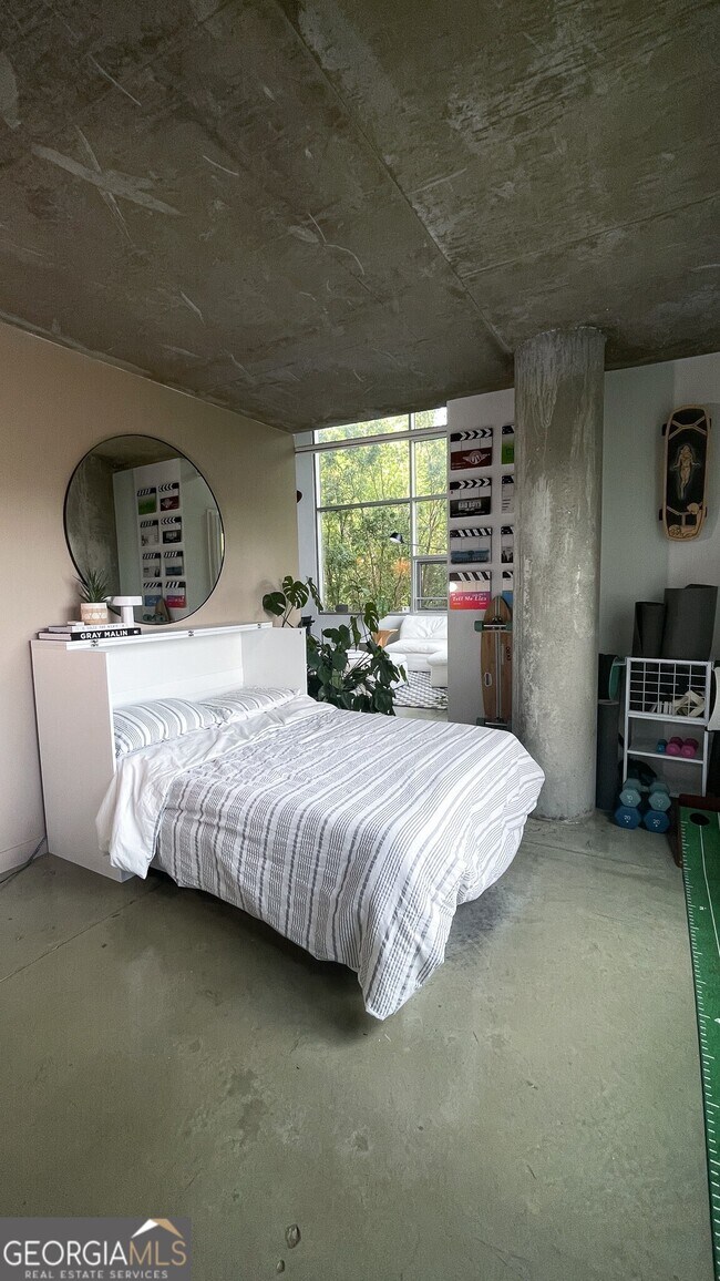 Building Photo - 850 Ralph McGill Blvd NE