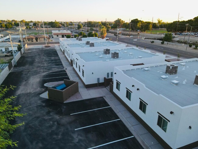 Building Photo - 271 S Avenue A