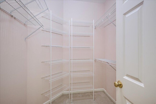 Building Photo - 163 Dumbridge Rd