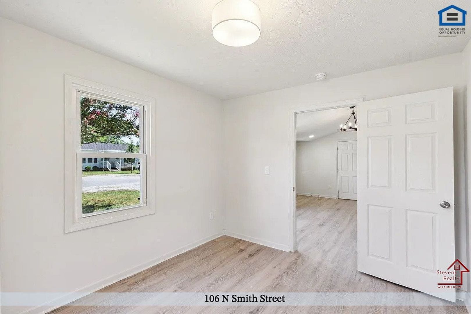 Building Photo - 106 N Smith St