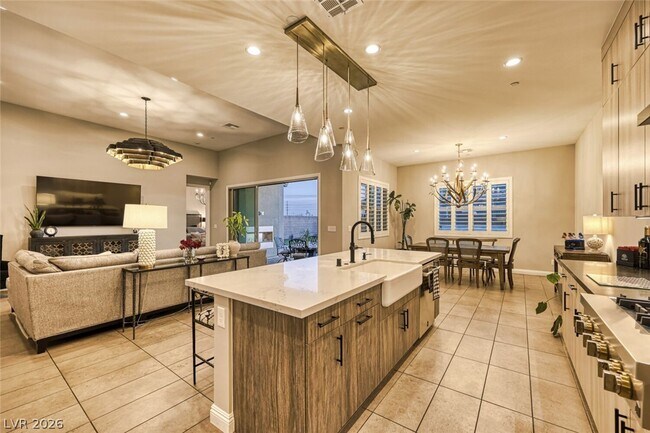 Building Photo - 11729 Belorado Ave