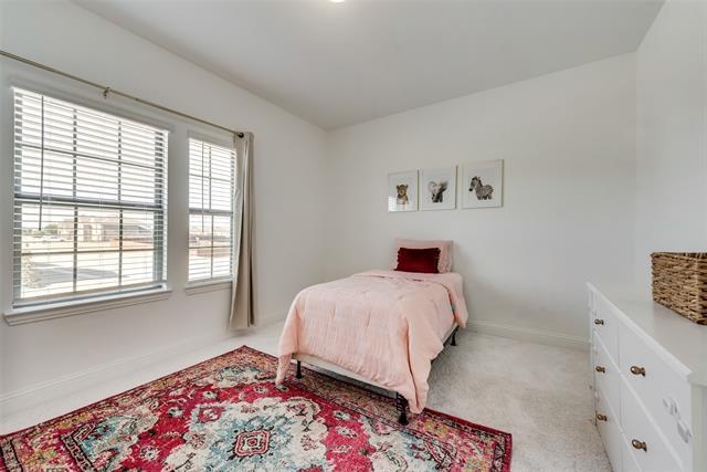 Building Photo - 901 Gold Finch Ln