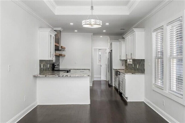 Building Photo - 954 Byron Dr SW