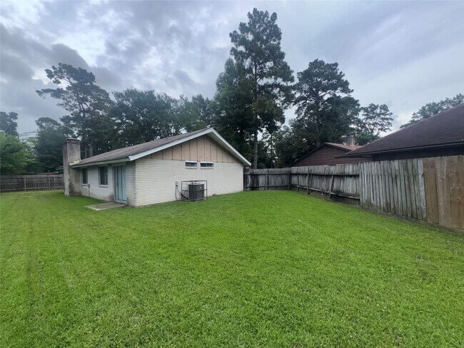 Building Photo - 23139 Lestergate Dr