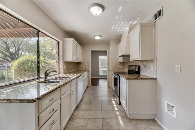 Building Photo - 6520 Kiowa Ct
