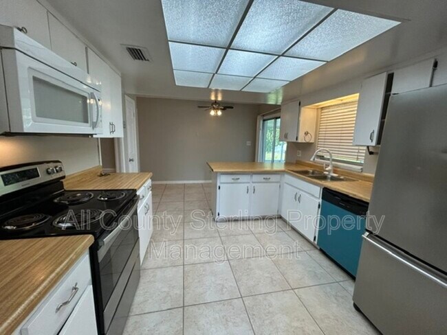 Building Photo - 108 Dellwood Dr