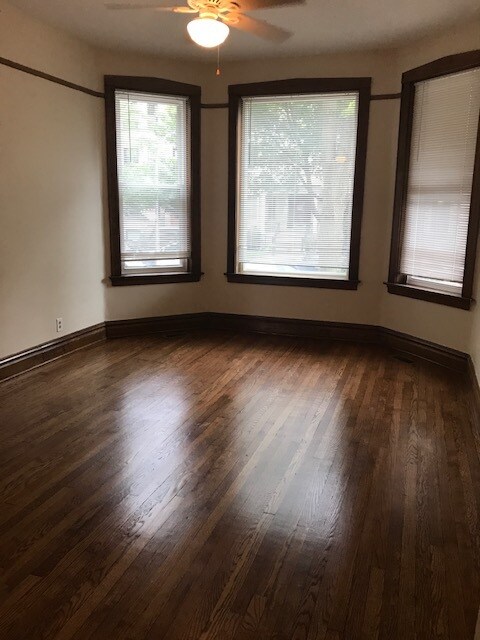 Building Photo - 1322 W Eddy St