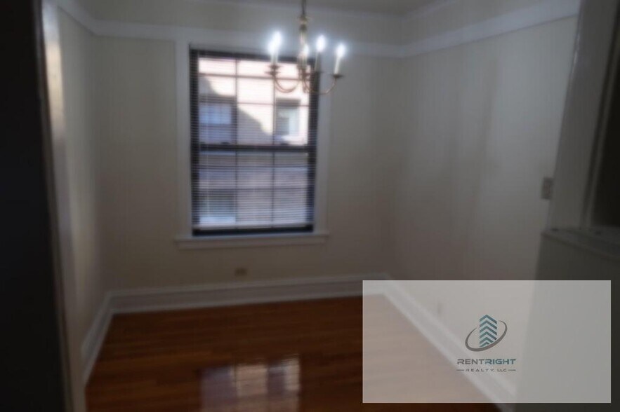 Building Photo - 2617 W Gunnison St