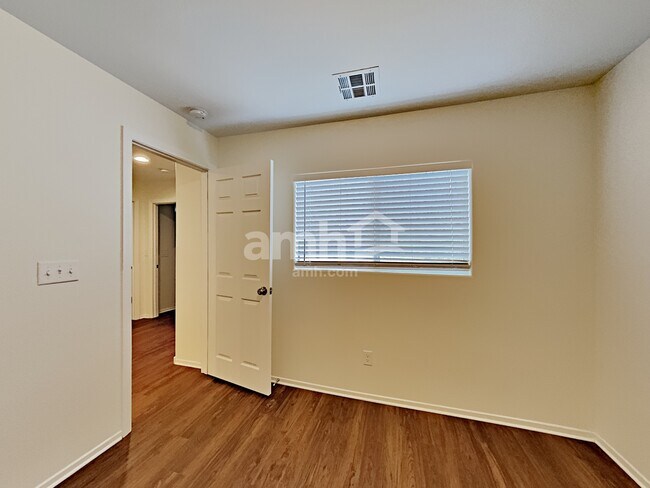 Building Photo - 10377 Calypso Cave St