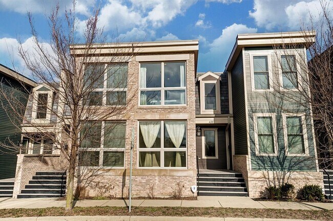 Building Photo - 438 Northern Ave