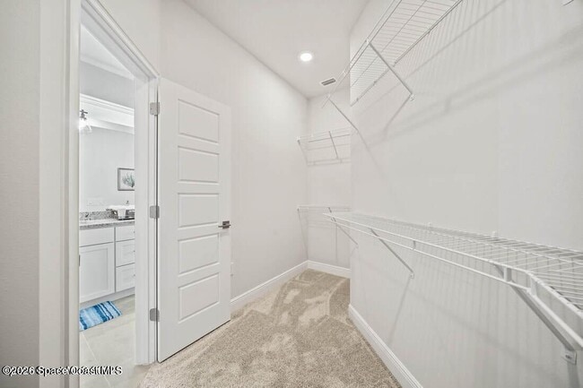 Building Photo - 407 Cellini Ave NE