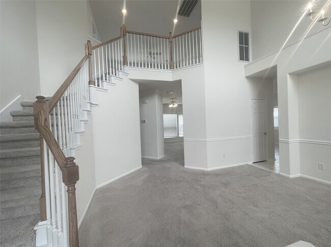 Building Photo - 18807 Harbor Key Cir