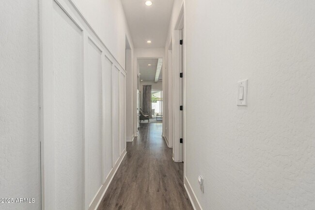 Building Photo - 22724 E Poco Calle