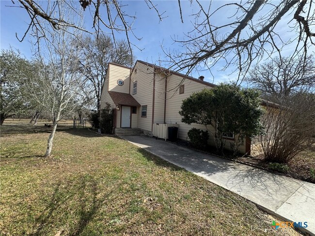 Building Photo - 205 Wingate Ct