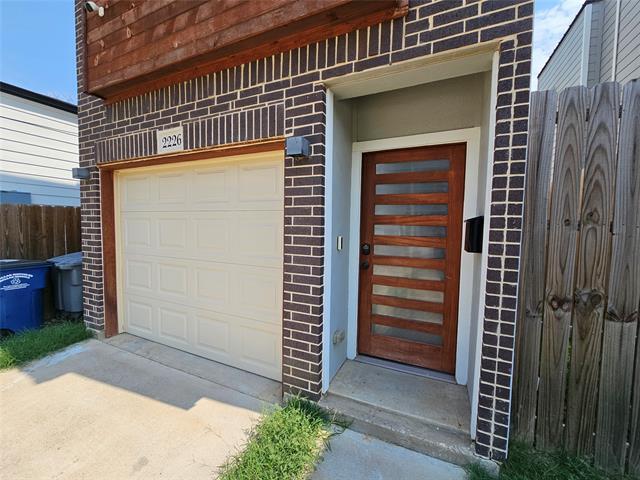 Building Photo - 2226 Dyson St