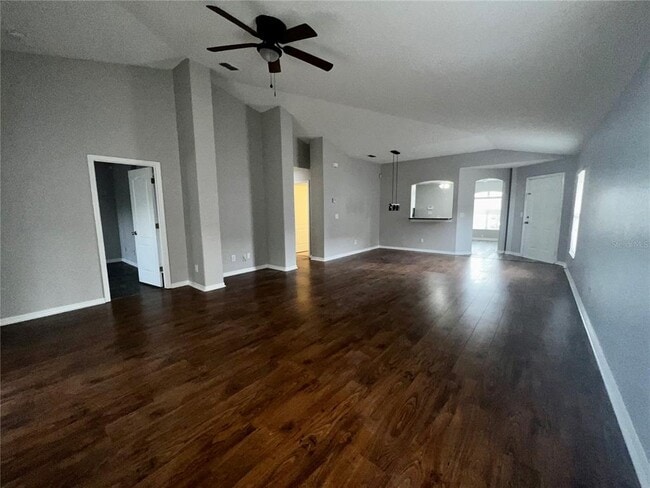 Building Photo - 2620 Regency Oak Ln