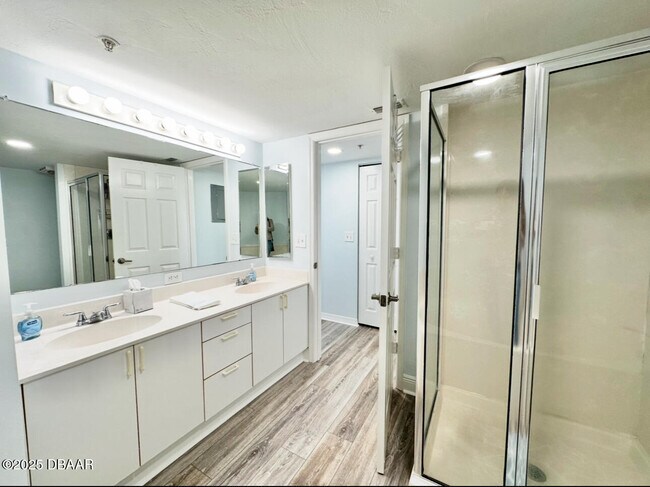 Building Photo - 2967 S Atlantic Ave