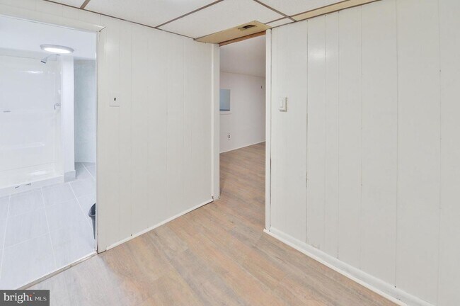 Building Photo - 217 S 47th St