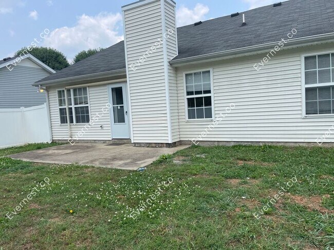 Building Photo - 3133 Sherborne Ct