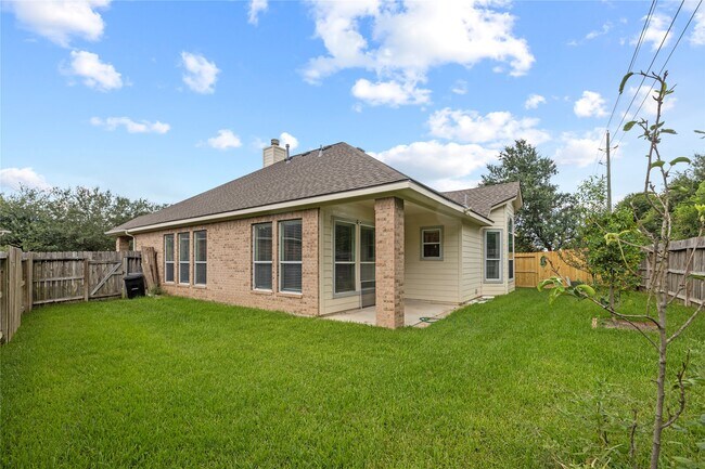 Building Photo - 9906 Taylor Springs Ln