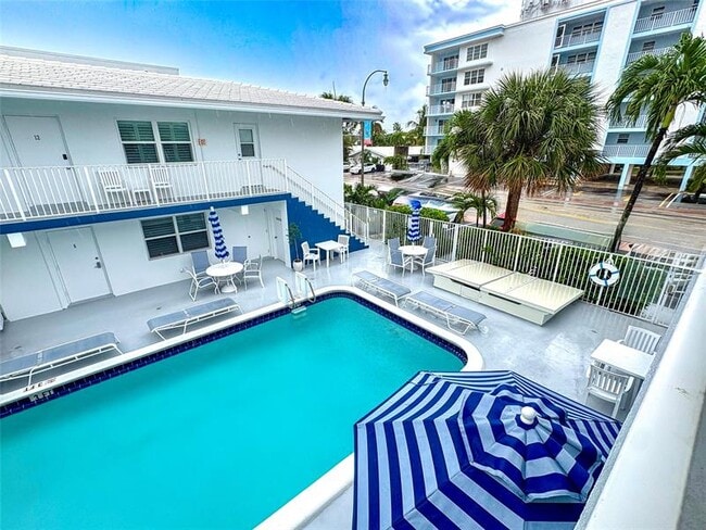 Building Photo - 4541 N Ocean Dr