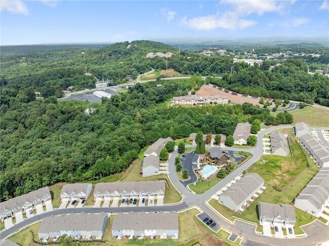 Building Photo - 300 Stoneybrook Dr