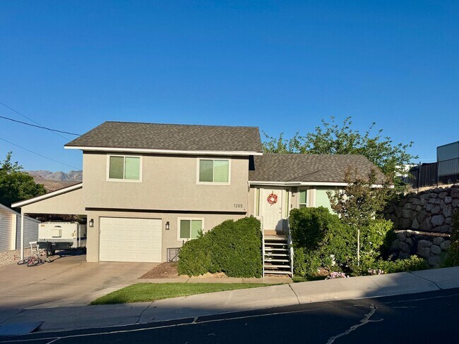 Building Photo - Charming 4-Bedroom Home in the Heart of Santa Clara