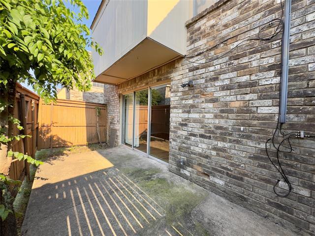 Building Photo - 2315 Trellis Pl