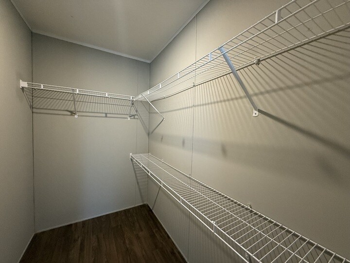 Building Photo - 10610 State Rte 762