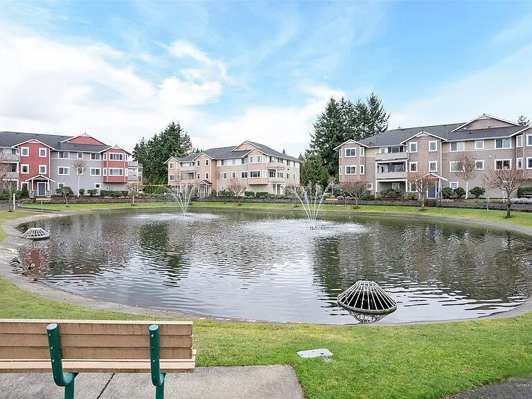 Building Photo - 13405 97th Ave E