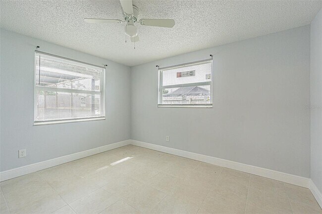 Building Photo - 6321 Spanish Main Dr