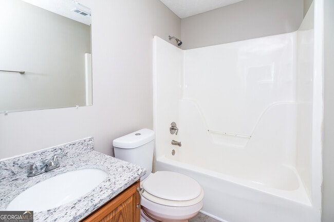 Building Photo - 5768 Pecan Grove