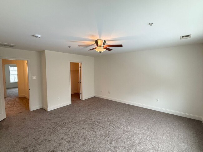 Building Photo - Spacious 4-Bedroom Townhome with Garage in Prime Columbia/Elkridge Location- PENDING APPLICANT