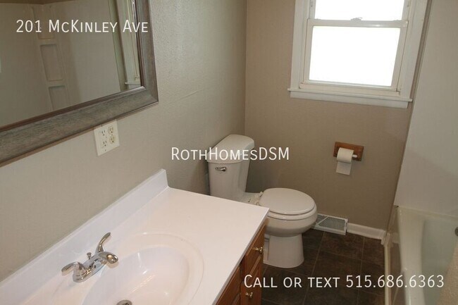 Building Photo - 201 McKinley Ave