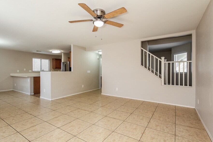 Building Photo - 6728 N 130th Ave