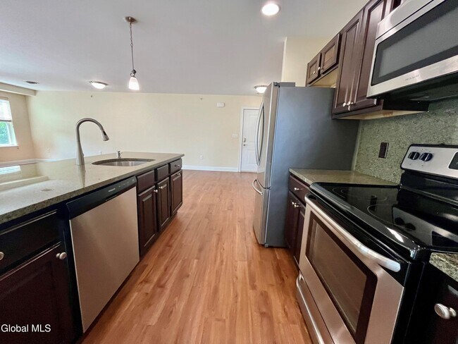 Building Photo - 74 Weibel Ave