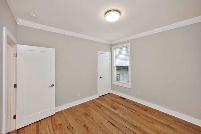 Building Photo - 4704A Kentucky Ave