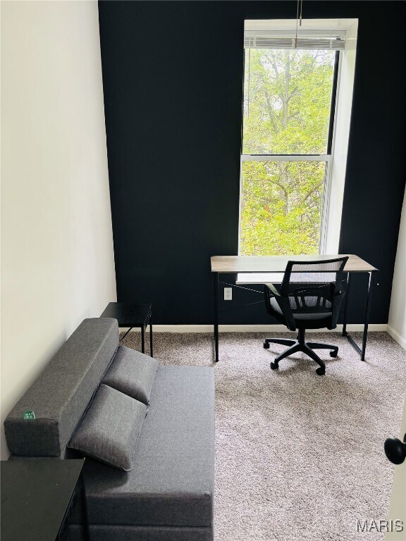 Building Photo - 2262 S Jefferson Ave