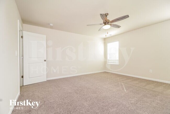 Building Photo - 304 Ashborne Ln
