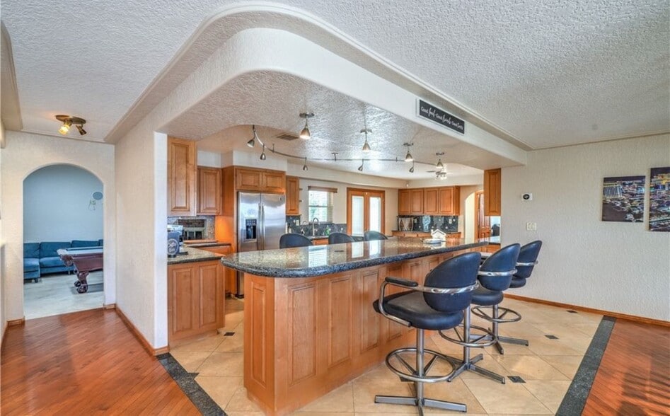 Building Photo - 3480 W Mesa Verde Ln