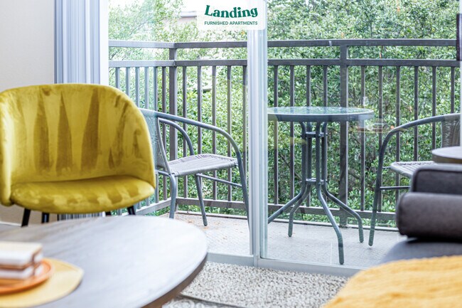 Building Photo - 7373 Valley View Ln