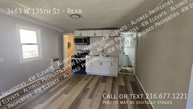 Building Photo - 3463 W 135th St