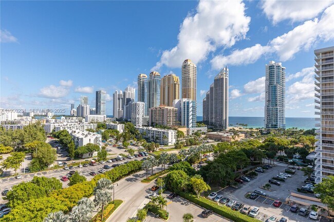 Building Photo - 230 174th St