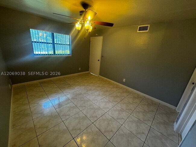Building Photo - 8793 NW 39th St