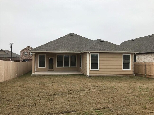 Building Photo - 16615 Brogan Ln