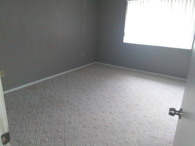 Building Photo - 1577 Greenlea Dr