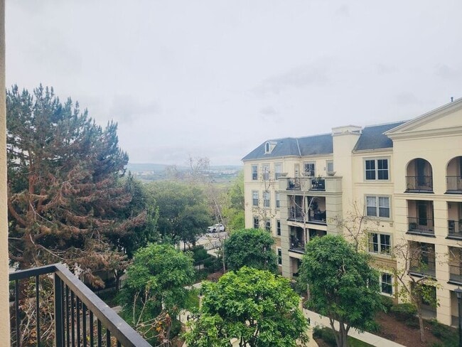 Building Photo - 2463 Watermarke Pl