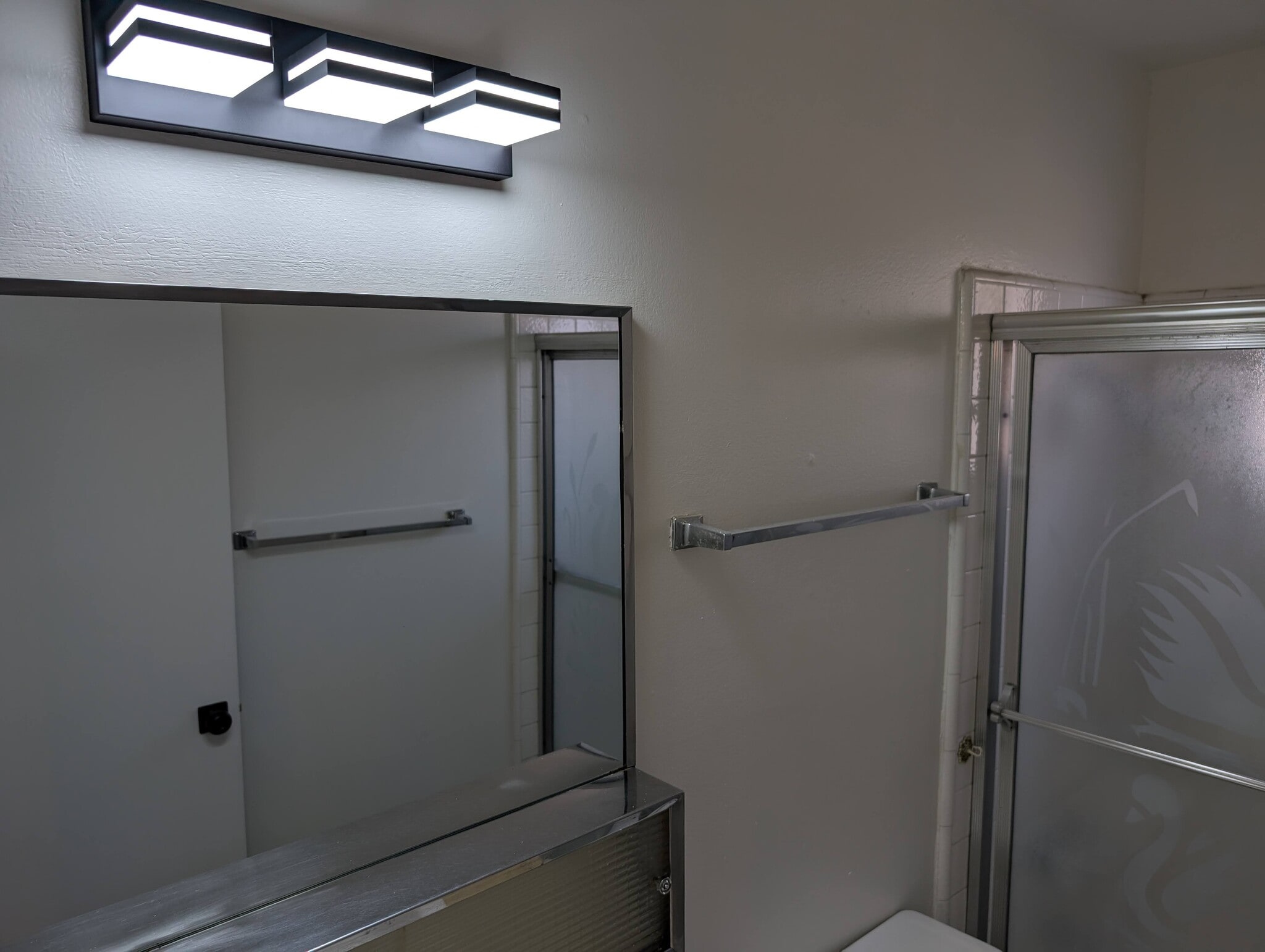 guest bath - 2851 W Ave J4