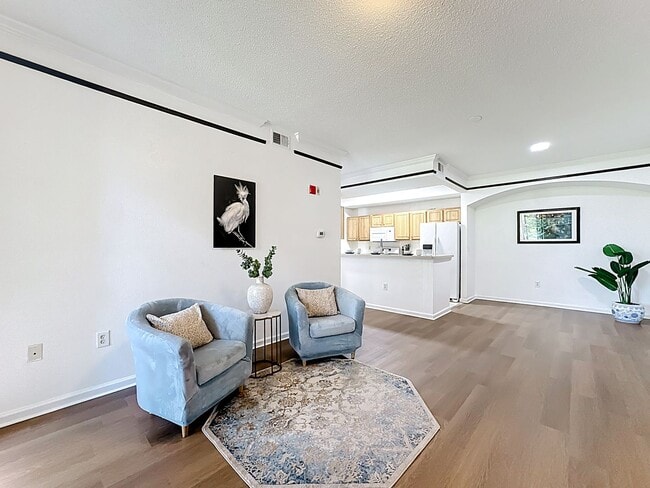 Building Photo - 3 Bedroom with Water View - Villanova at Hunters Creek